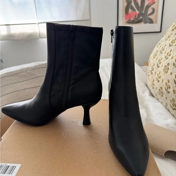 NEW NEVER WORN Madewell Justine leather ankle boot - Picture 2 of 7